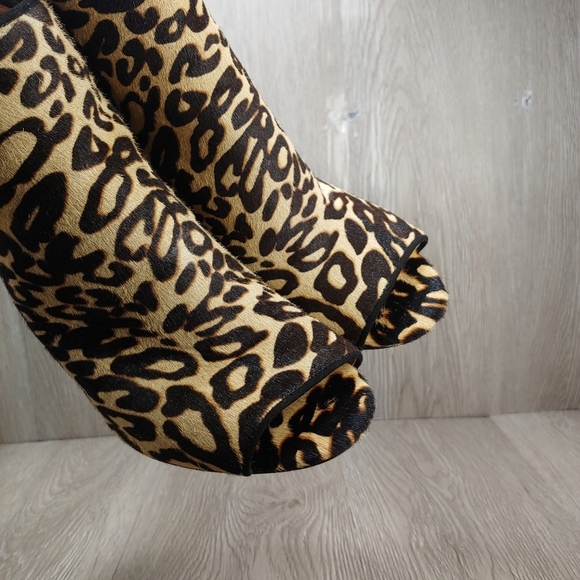 Louise et Cie Isabelle Leather Animal Print Tan Brown Black 7 37.5 Leopard Heels - Picture 7 of 12